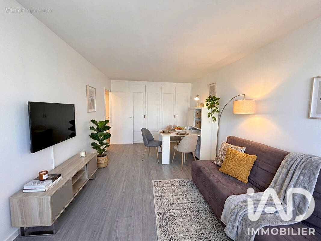 Photo 1 - Appartement à PARIS-13E