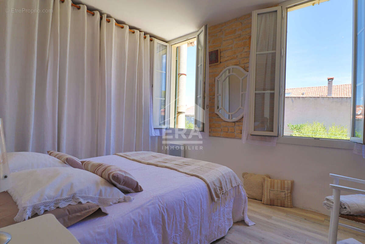 Maison à MARSEILLE-10E