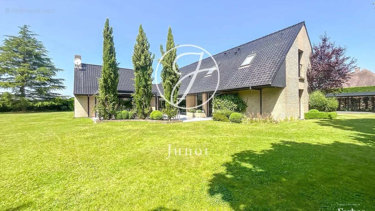 Maison à BRILLON