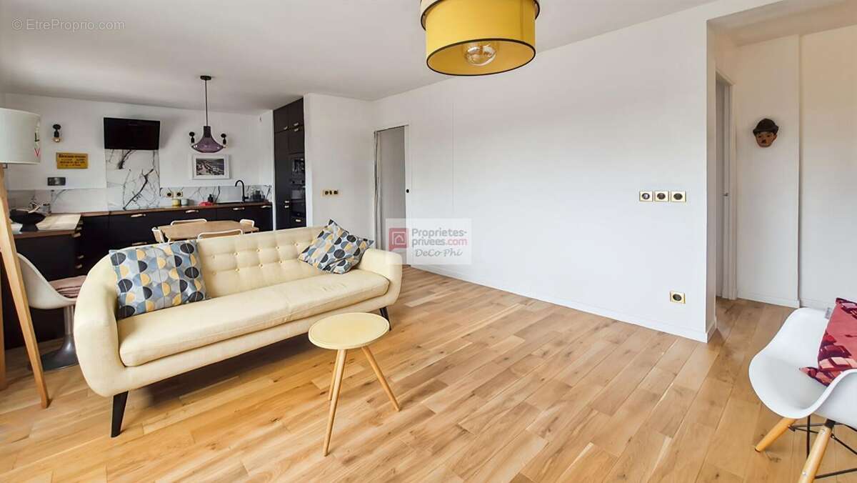 Appartement à VERSAILLES