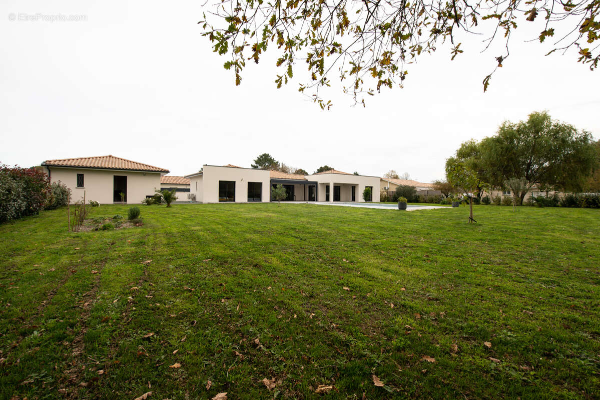Maison à LESPARRE-MEDOC