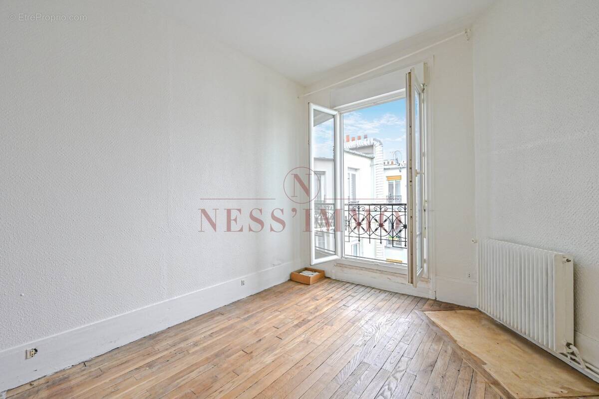 Appartement à PARIS-19E