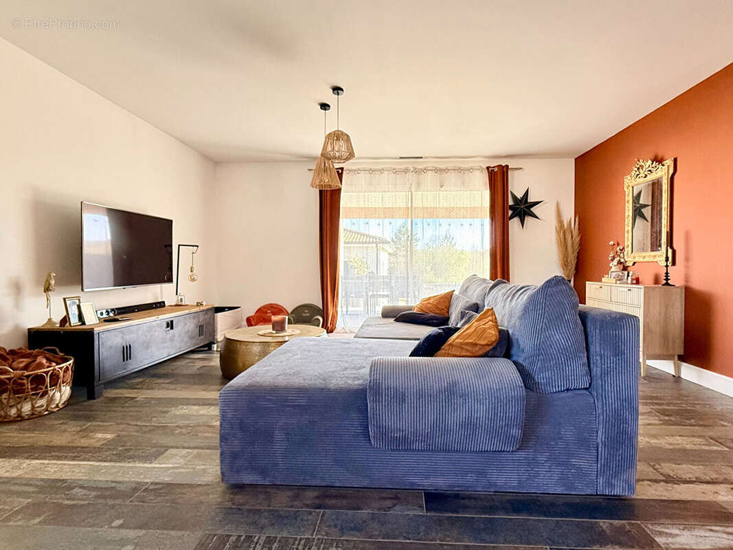 Maison à SAINT-SEURIN-SUR-L'ISLE