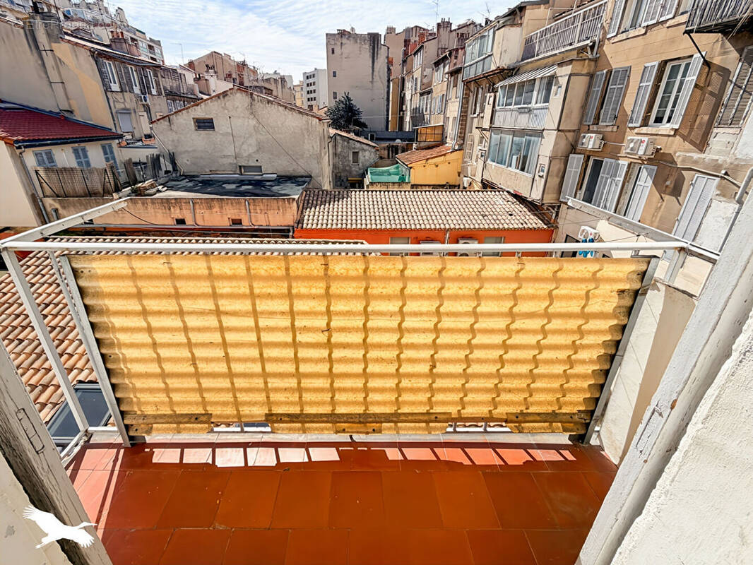 Appartement à MARSEILLE-6E