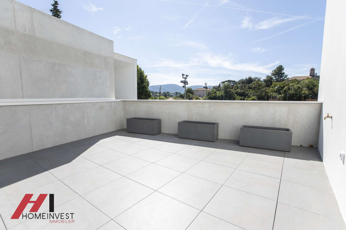 Appartement à MARSEILLE-11E