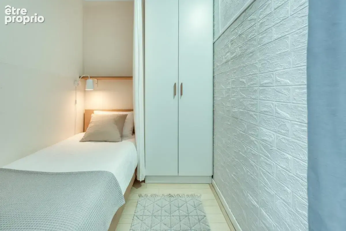 Studio réinventé à 3 min du port: hyper‑centre Cassis, prêt à louer – 180 000 € FAI - photo 6