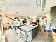 Appartement à HOUILLES