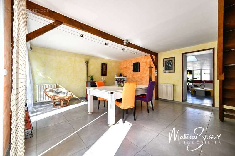 Maison à vendre 6 pièces SAINT ANDRE LE PUY avec grand terrain (42) - photo 27