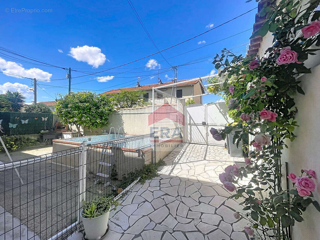 Appartement à MARSEILLE-13E