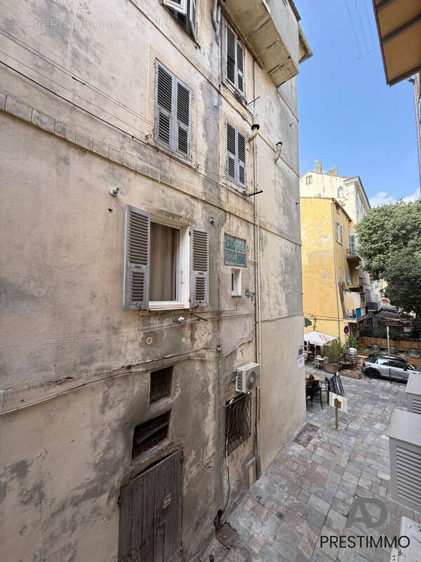 Commerce à SAN-MARTINO-DI-LOTA