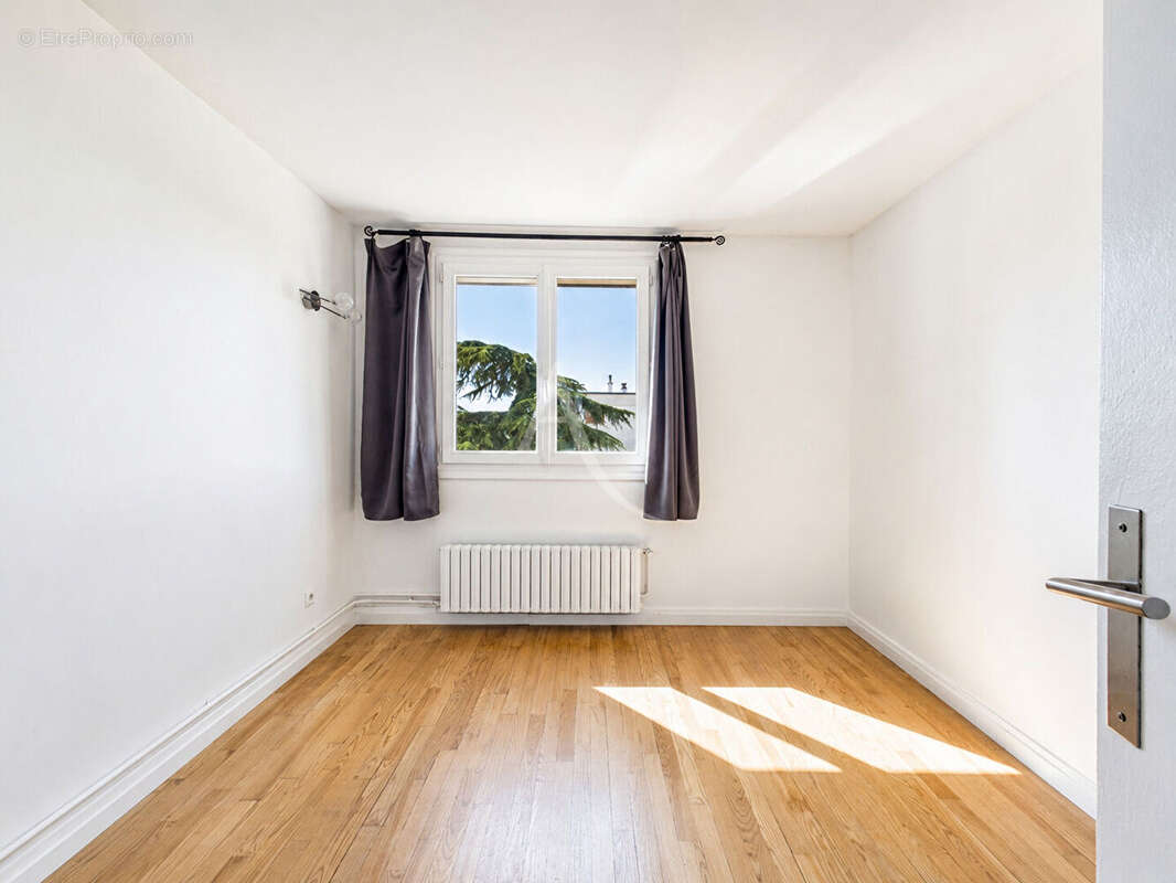 Appartement Champigny Sur Marne 4 pièce(s) 61.03 m2 - photo 5