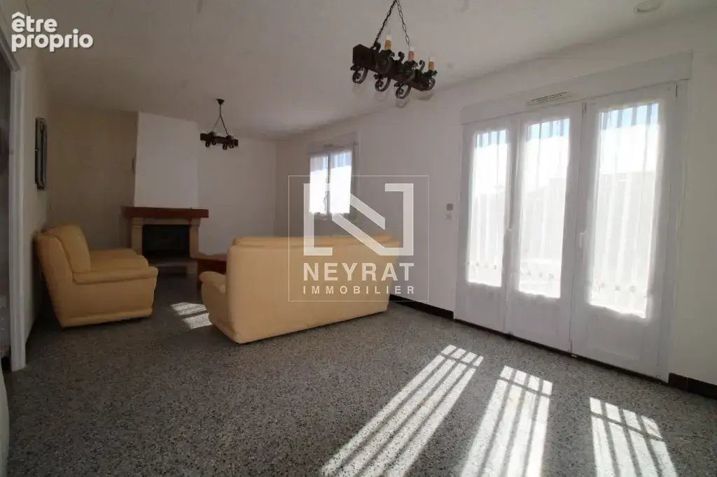 LANS – Maison 3 chambres – 5 garages – Terrain 2021 m² - photo 9