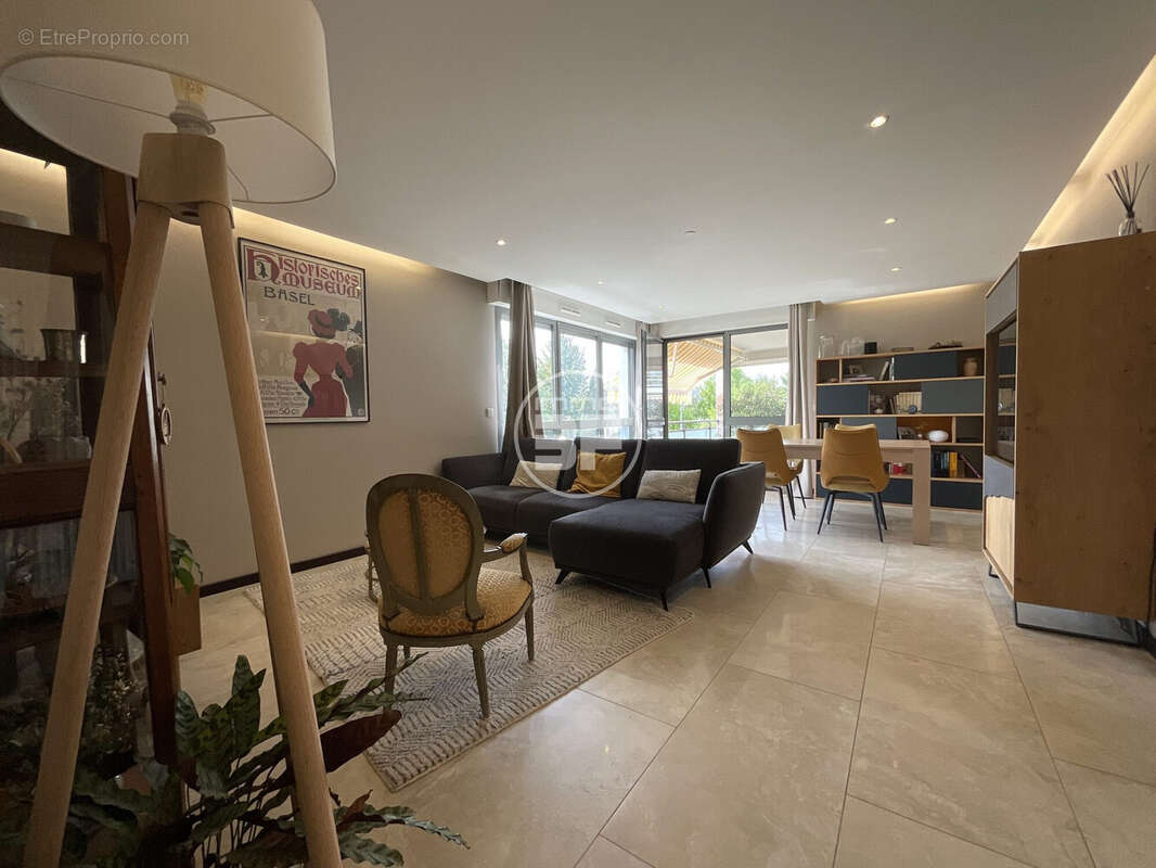 Appartement à HUNINGUE