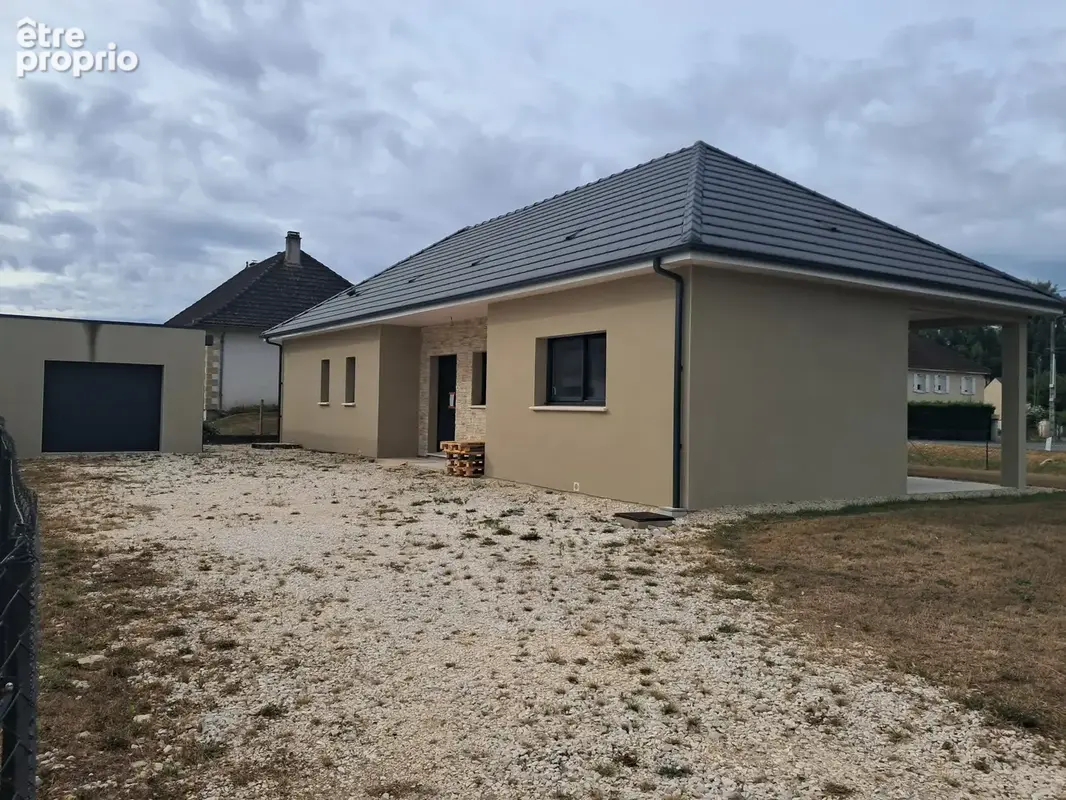 Maison Neuve de plain pied à Saint Pantaléon de Larche - photo 2