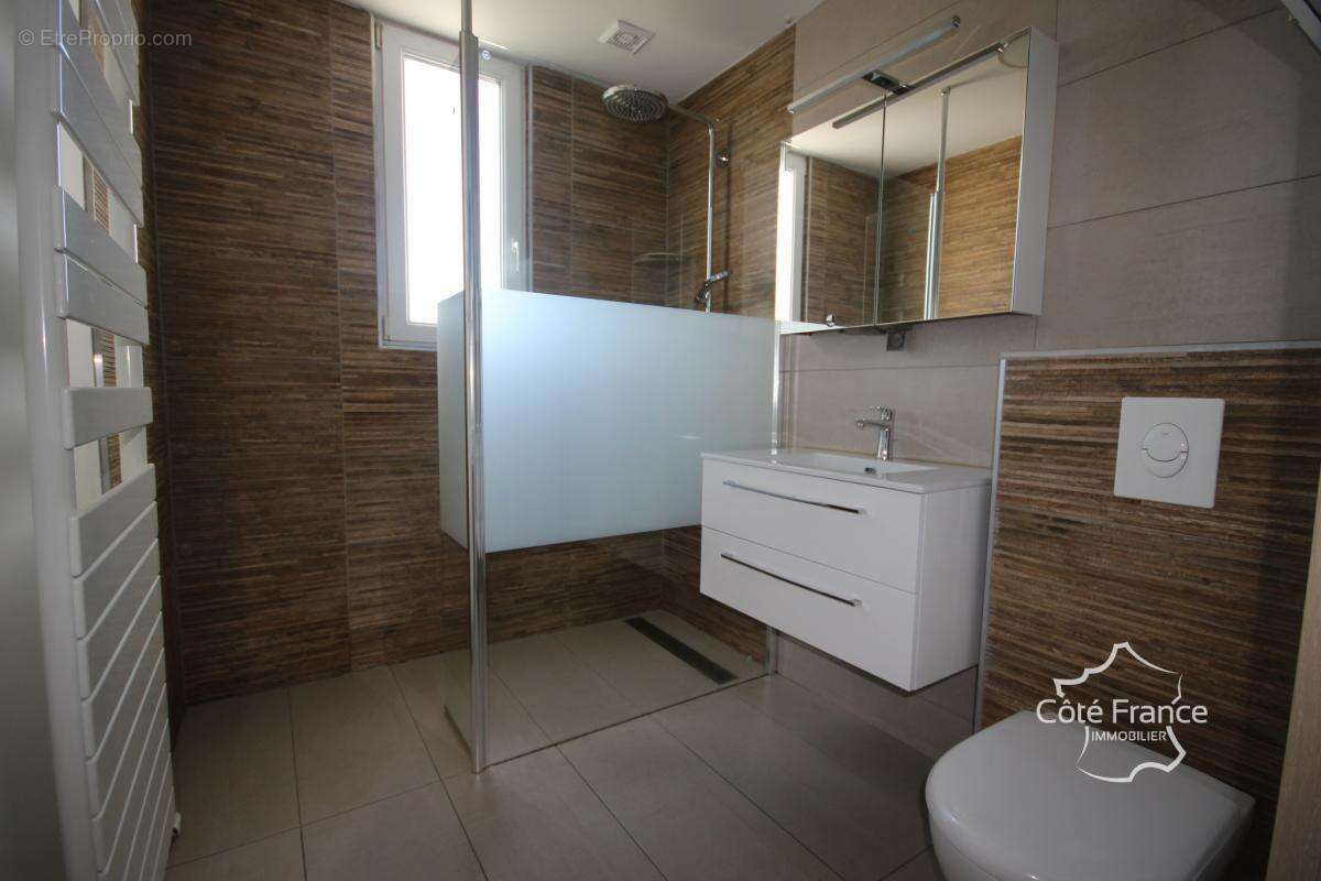 Maison à FROMELENNES