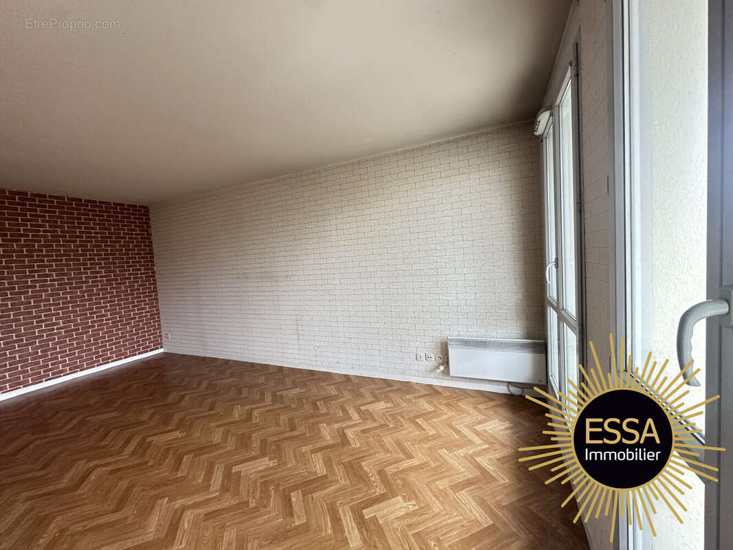 Appartement à MANTES-LA-JOLIE