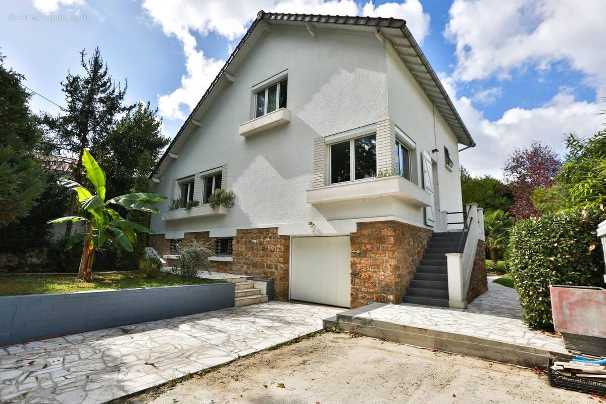 Maison à NOISY-LE-GRAND