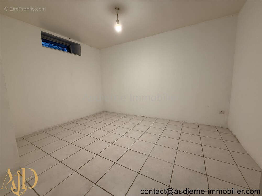 Appartement à AUDIERNE