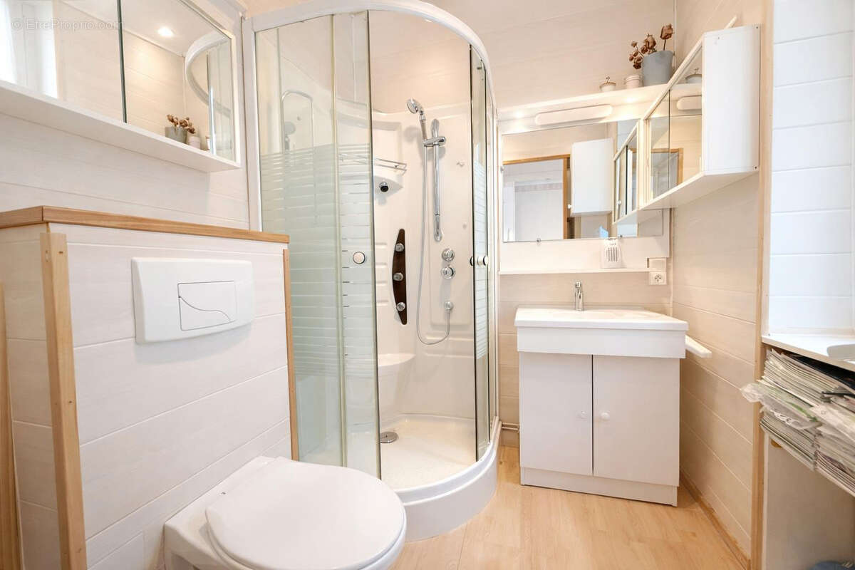 Appartement à EVIAN-LES-BAINS