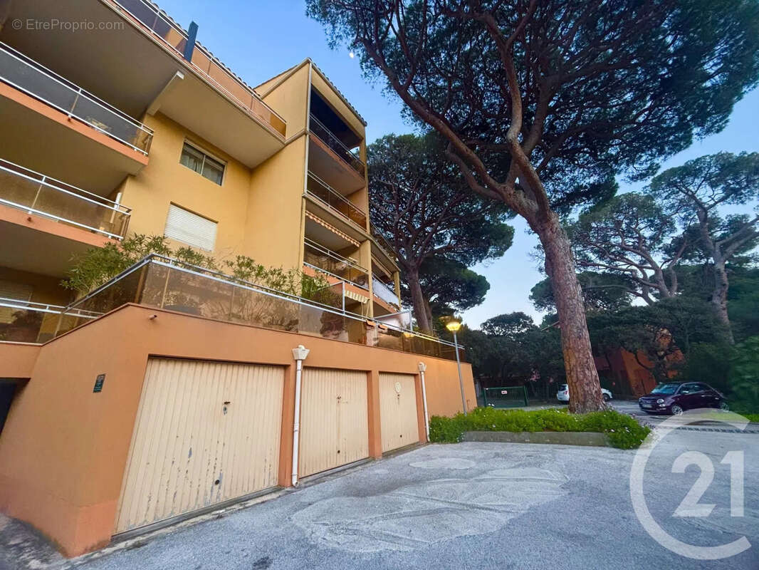 Appartement à HYERES