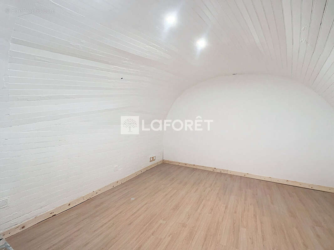 Appartement à AURIOL