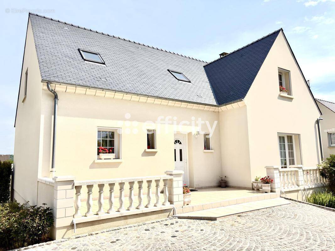Maison à MERCIN-ET-VAUX