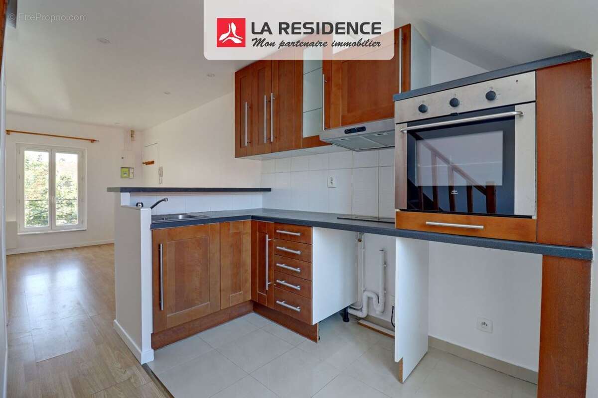 Appartement 30 m² à Poissy  - photo 2