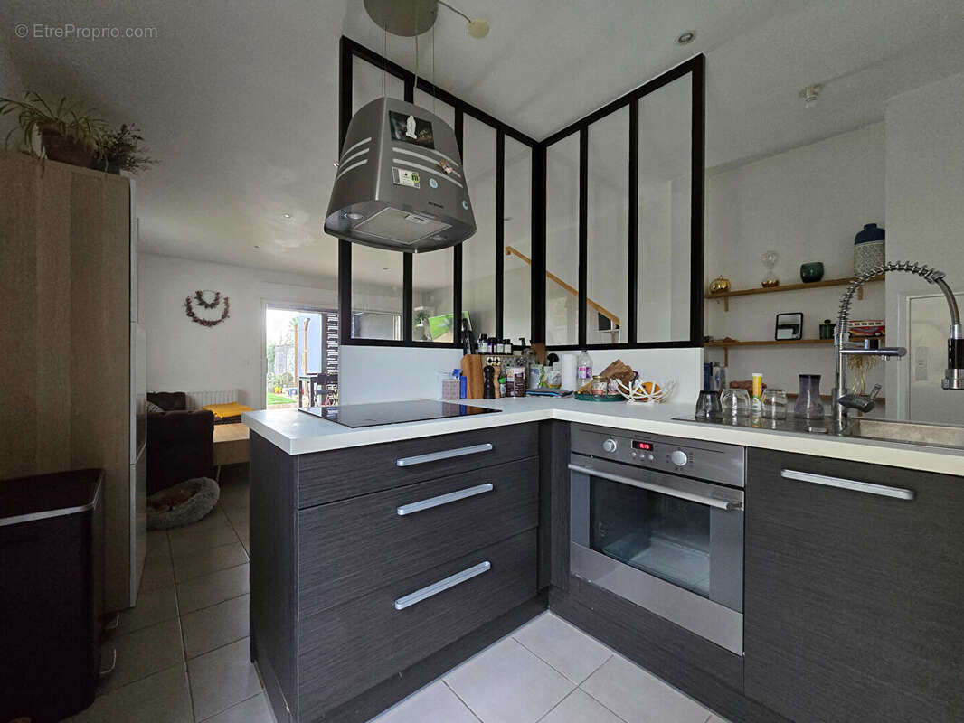 Maison à BOUGUENAIS