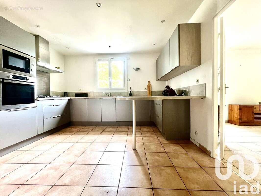 Photo 8 - Maison à VILLECRESNES