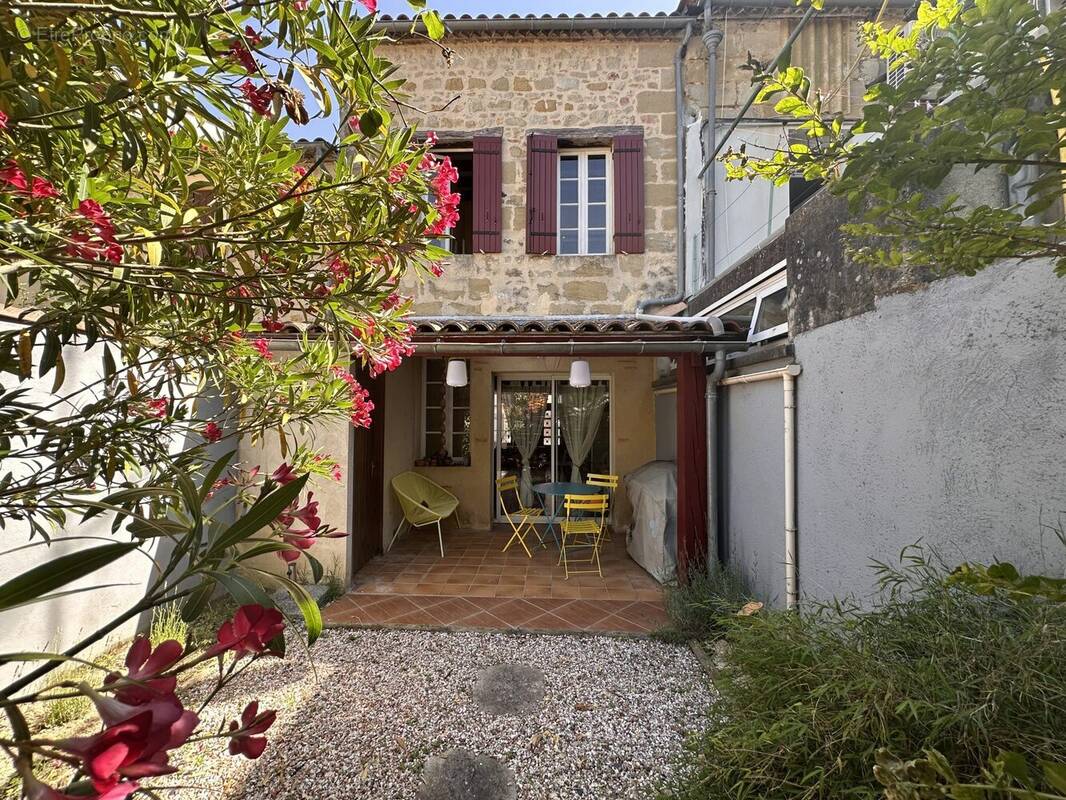 Maison à MIRAMONT-DE-GUYENNE