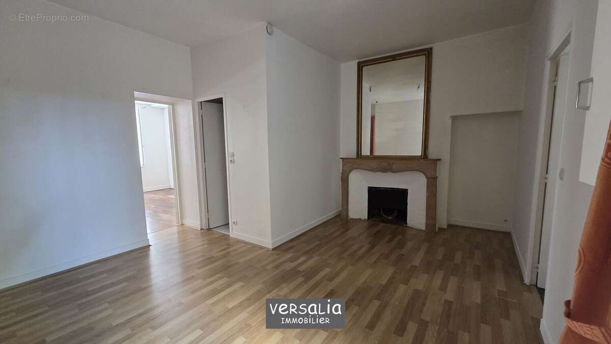 Appartement à VERSAILLES