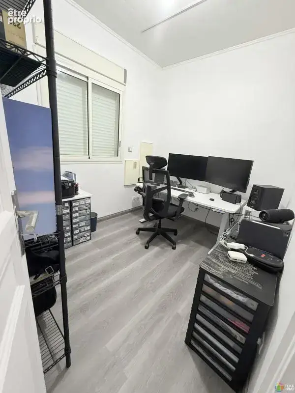 Saint-André centre – Maison familiale F5 de 181 m² utiles avec garage - photo 3