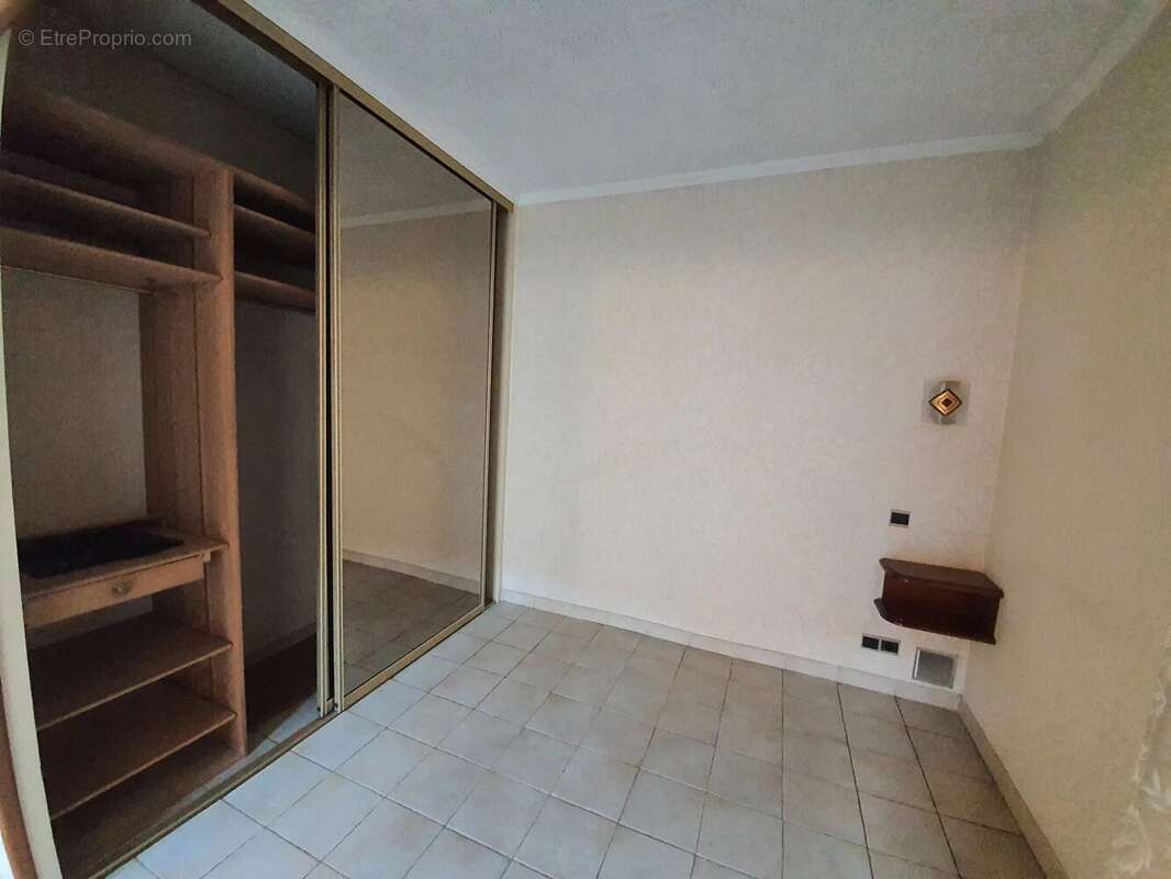 Appartement à MARSEILLE-14E