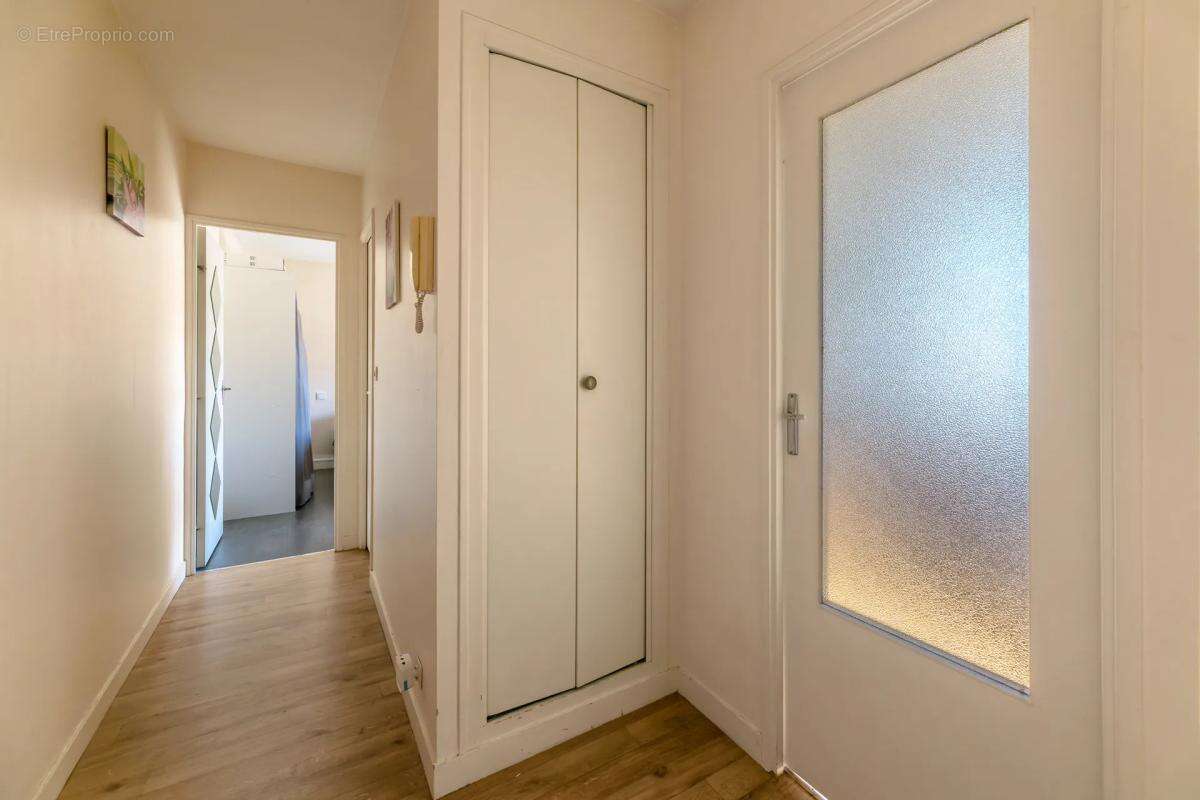 Appartement à JOUE-LES-TOURS
