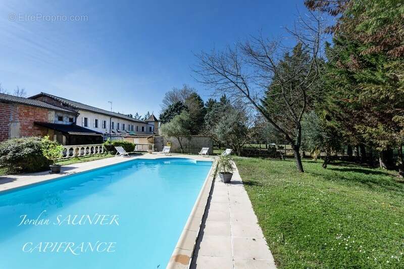 Maison à SAINT-JULIA