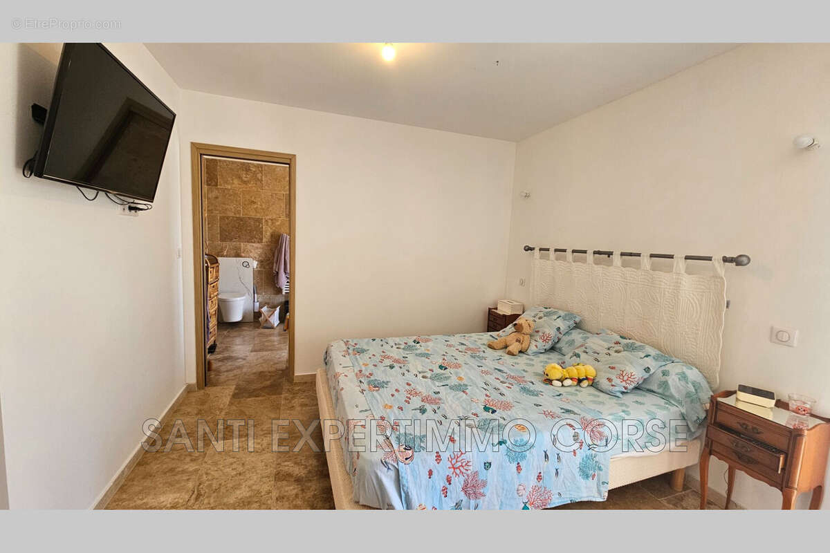 Maison 116 m² à Solaro  - photo 7