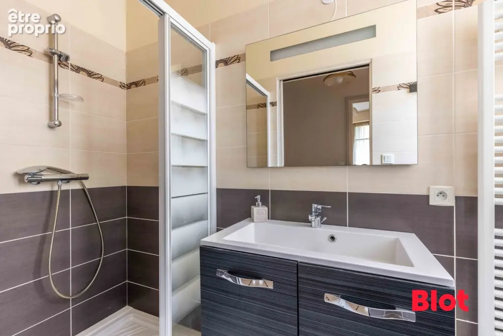Maison 9 pièces 297 m² à vendre à Bais (35680) - photo 7