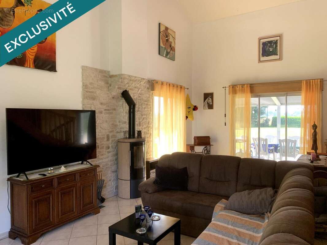 Maison 134 m² à Louhans  - photo 4