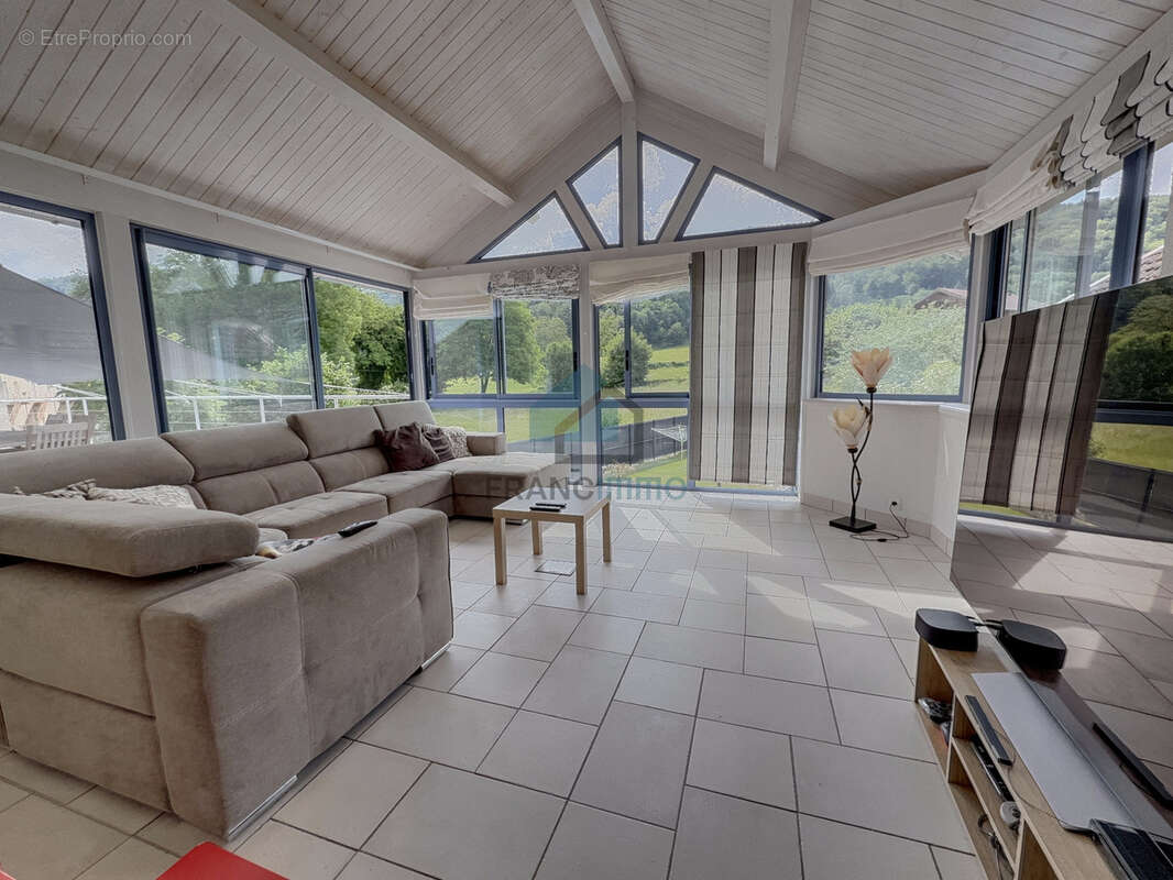 Soulce-cernay - grande maison - photo 8