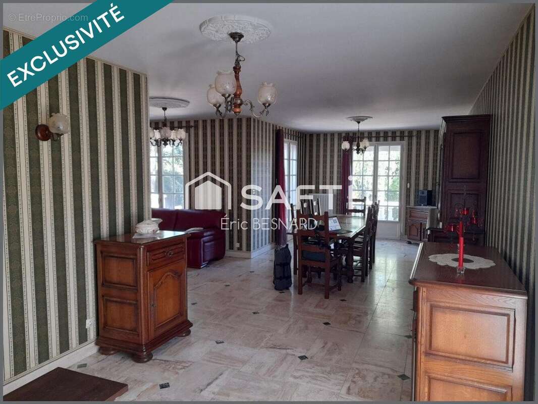 Photo 5 - Maison à REIGNAC-SUR-INDRE