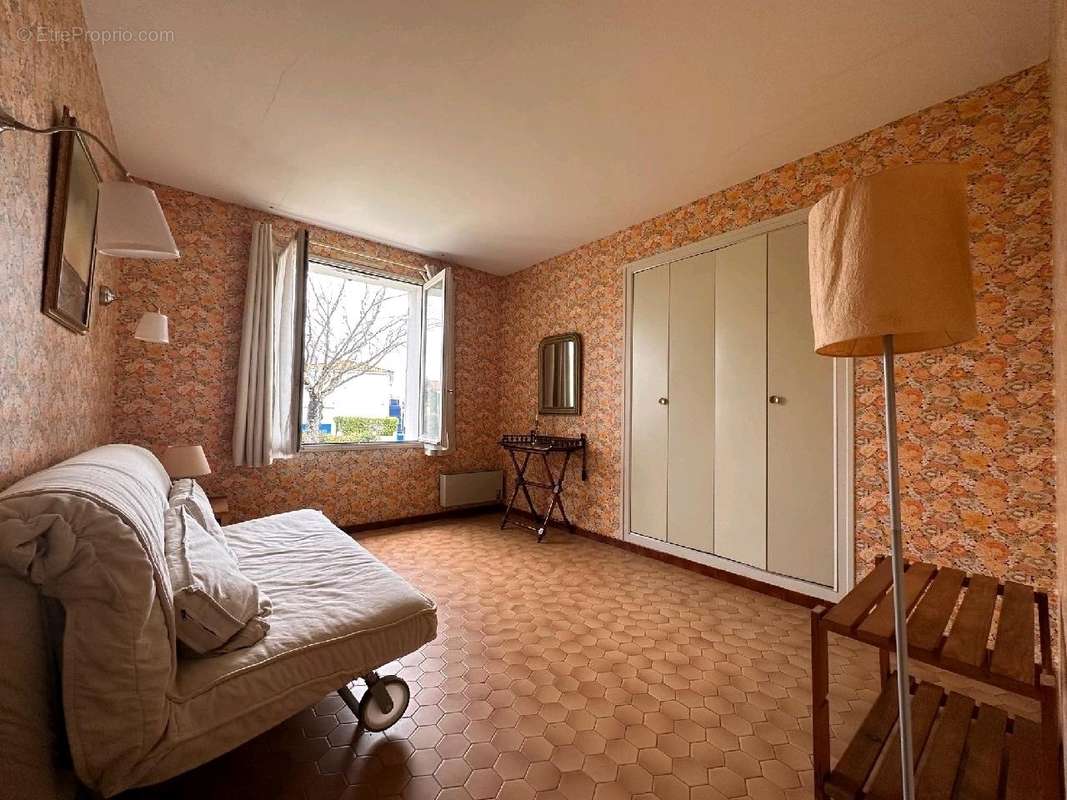 Maison à SAINT-GEORGES-DE-DIDONNE