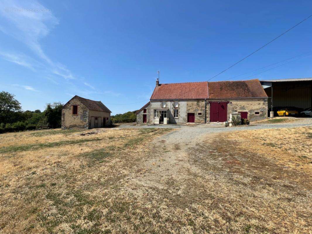 Ancienne ferme lourdoueix saint pierre (23) - photo 21