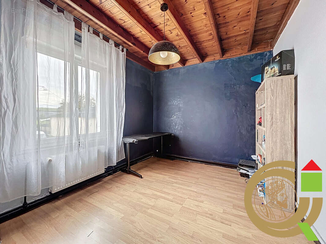 Maison à BEAURAINVILLE