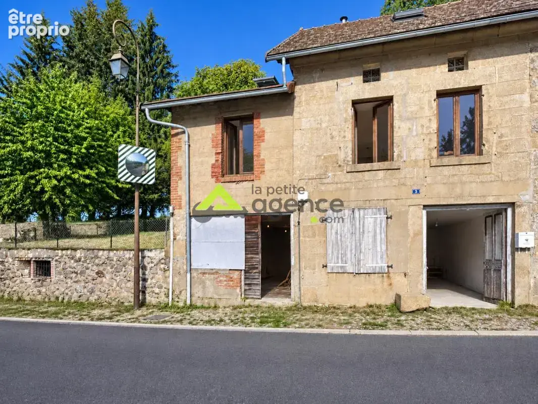 Maison de bourg de 80 m2 - jardin- bois et puits - photo 11