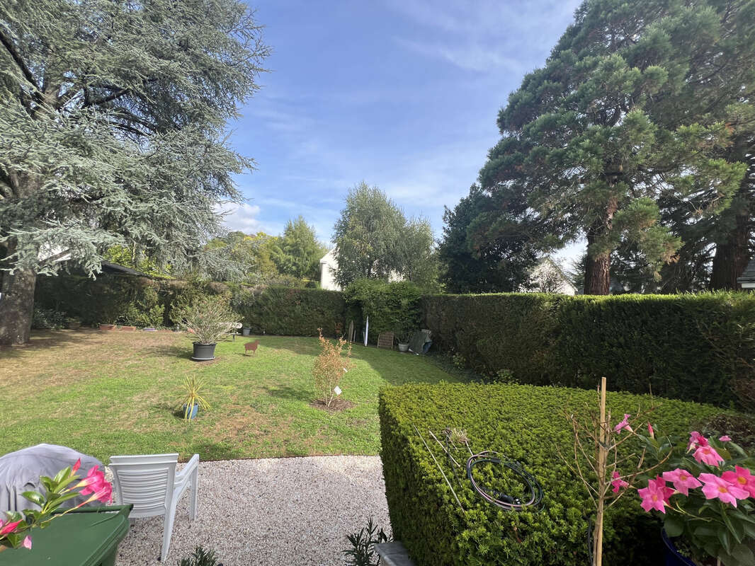 Maison à SAINT-CYR-SUR-LOIRE