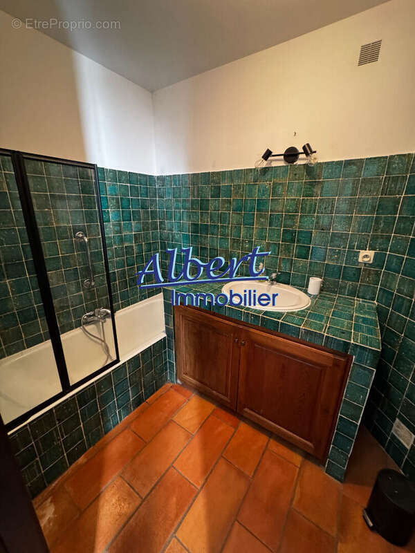 Maison à LE CASTELLET