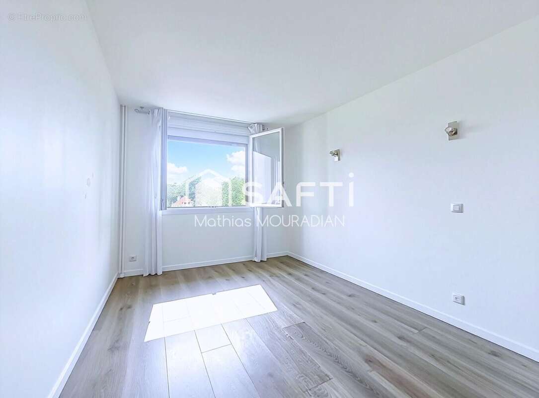 Photo 9 - Appartement à SAINT-MAUR-DES-FOSSES