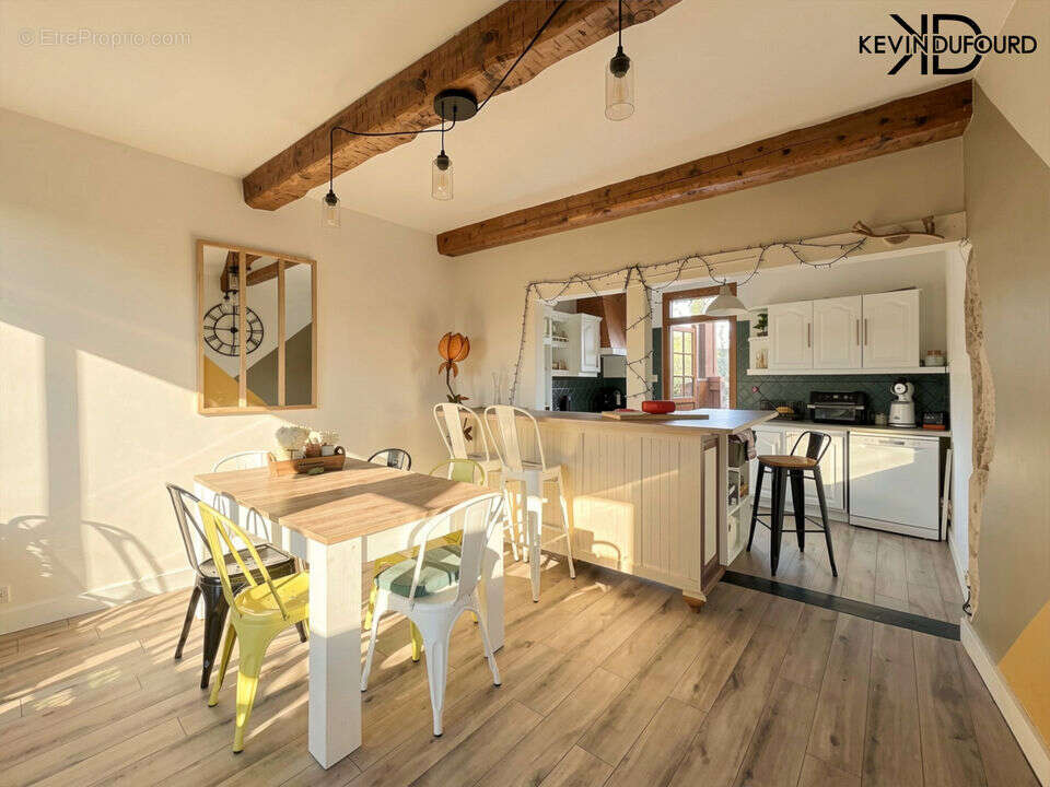 Maison 90 m² à Labegude  - photo 6