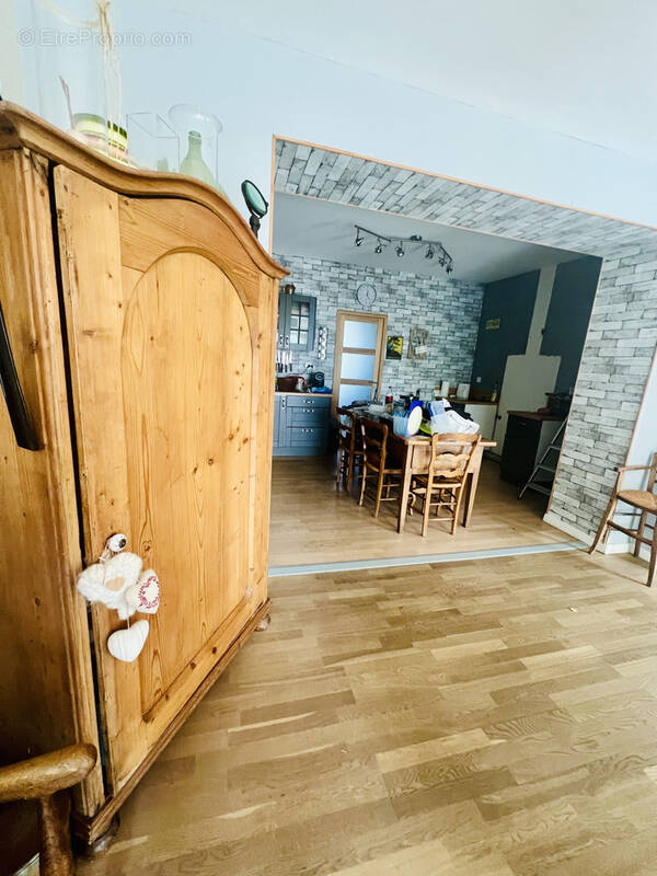 Maison à VILLERS-BRETONNEUX