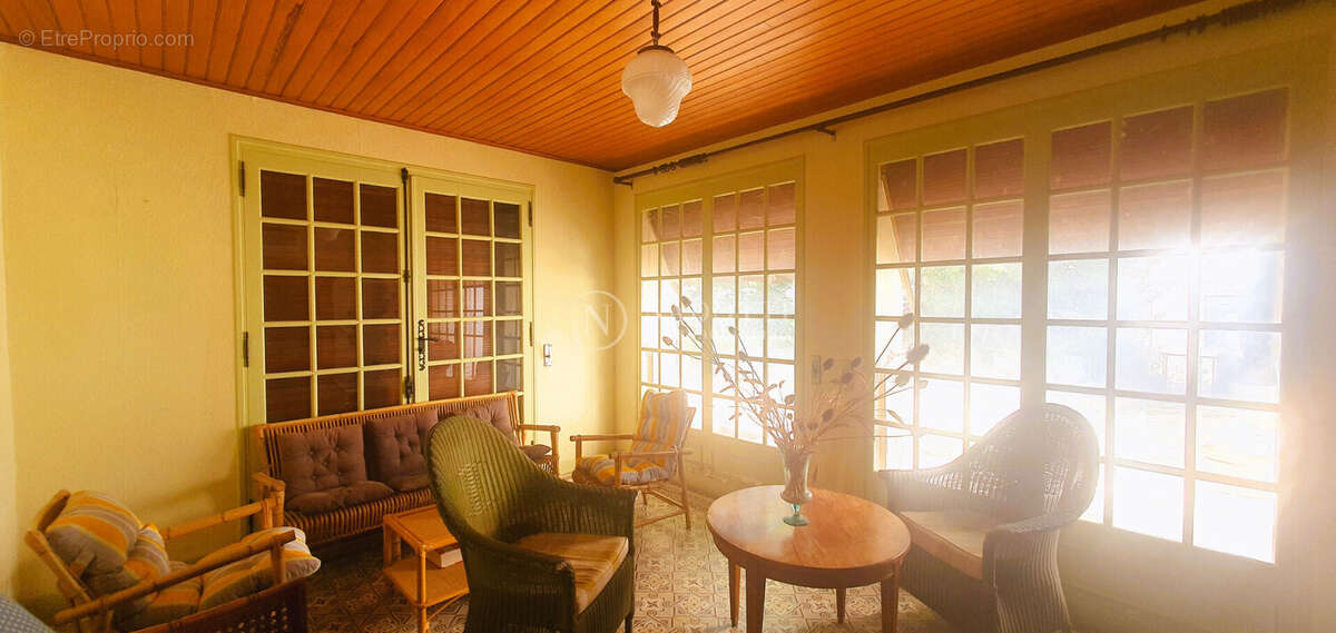 Maison à BEAUMES-DE-VENISE